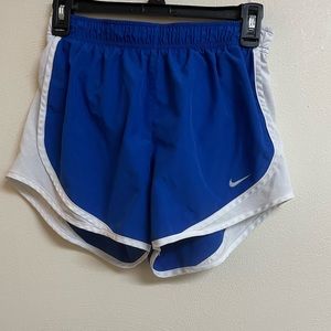 NIKE ATHLETIC RUNNING SHORTS